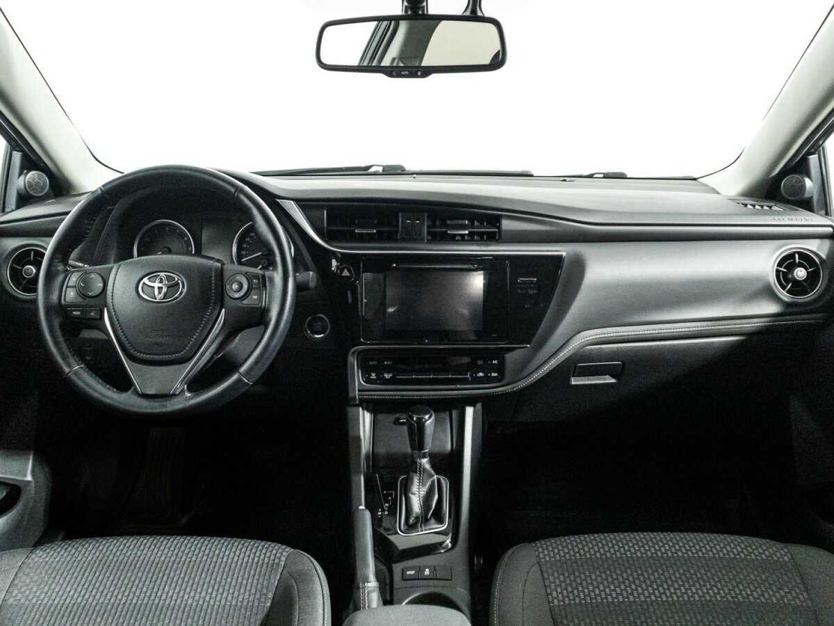 Toyota Corolla с пробегом — 2018 год. Фото: #12