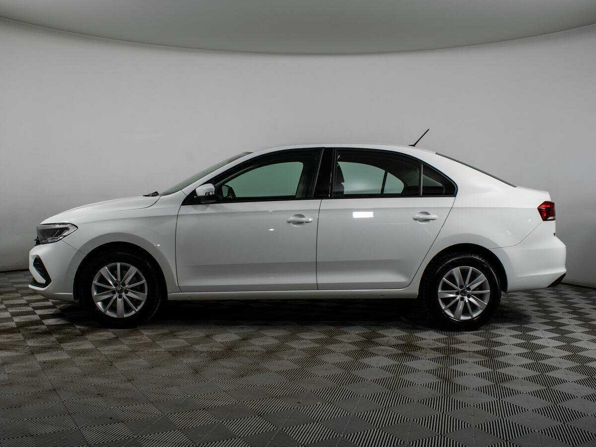 Volkswagen Polo с пробегом — 2020 год. Фото: #6