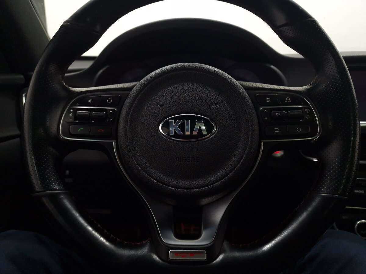 Kia Optima с пробегом — 2016 год. Фото: #5