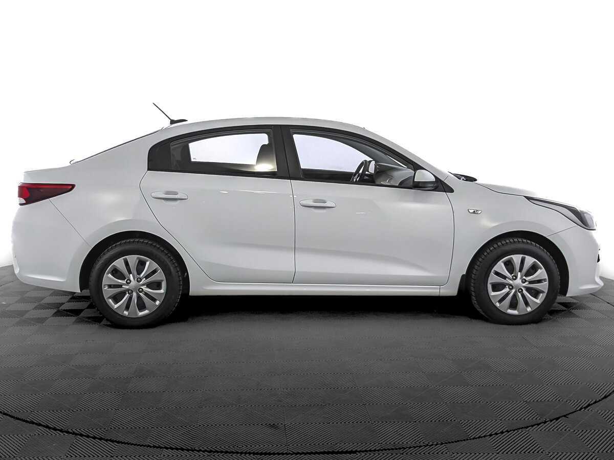 Kia Rio с пробегом — 2019 год. Фото: #3