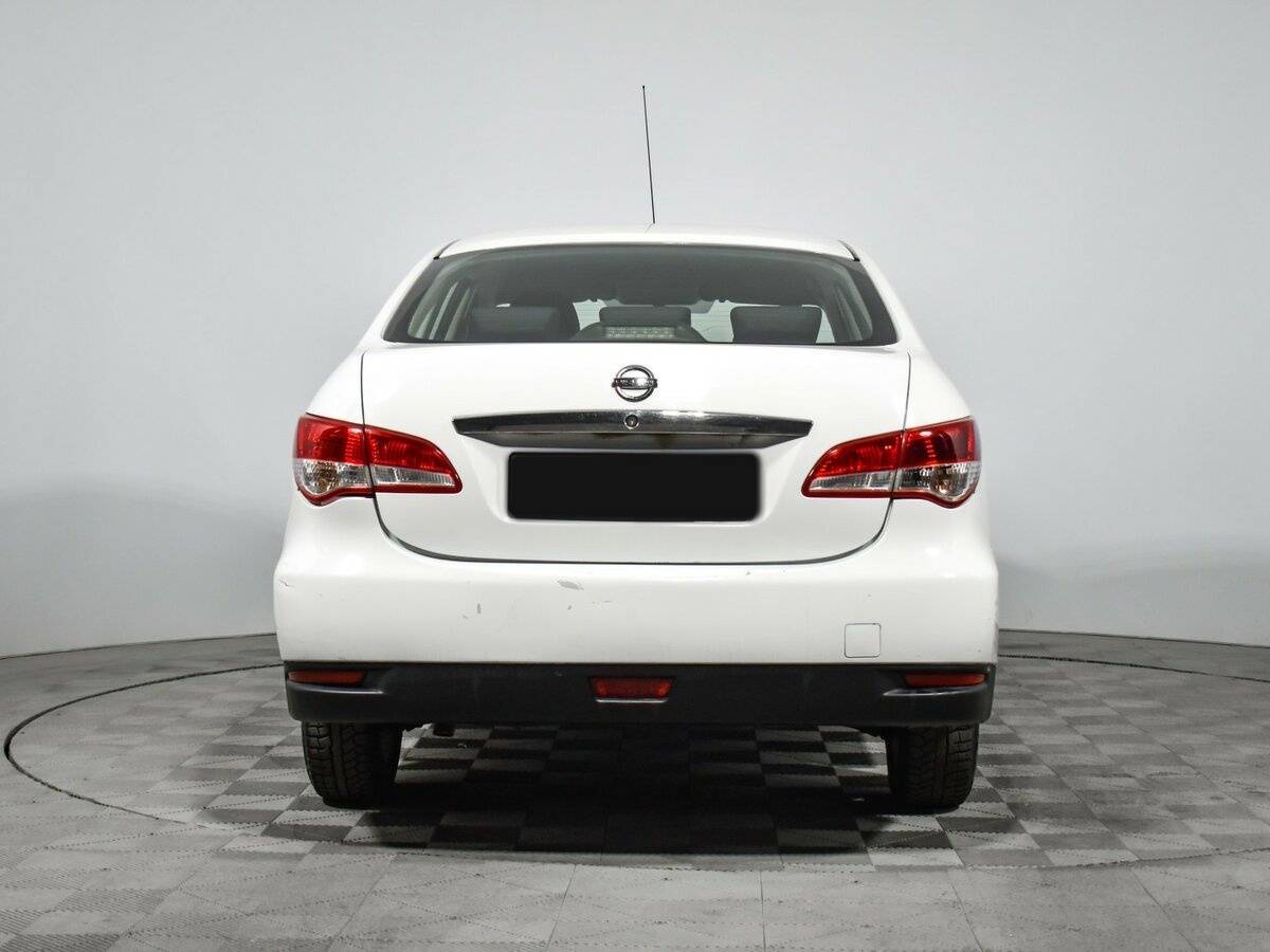 Nissan Almera с пробегом — 2013 год. Фото: #5