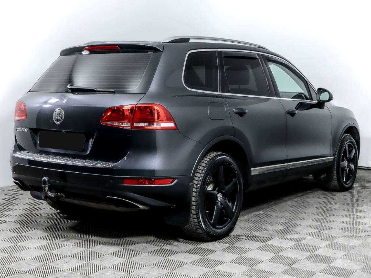 Volkswagen Touareg с пробегом — 2012 год. Фото: #3
