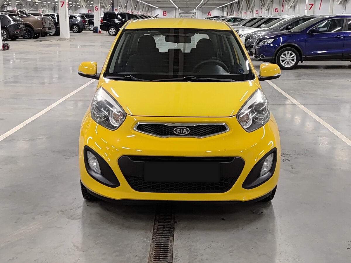 Kia Picanto с пробегом — 2012 год. Фото: #1