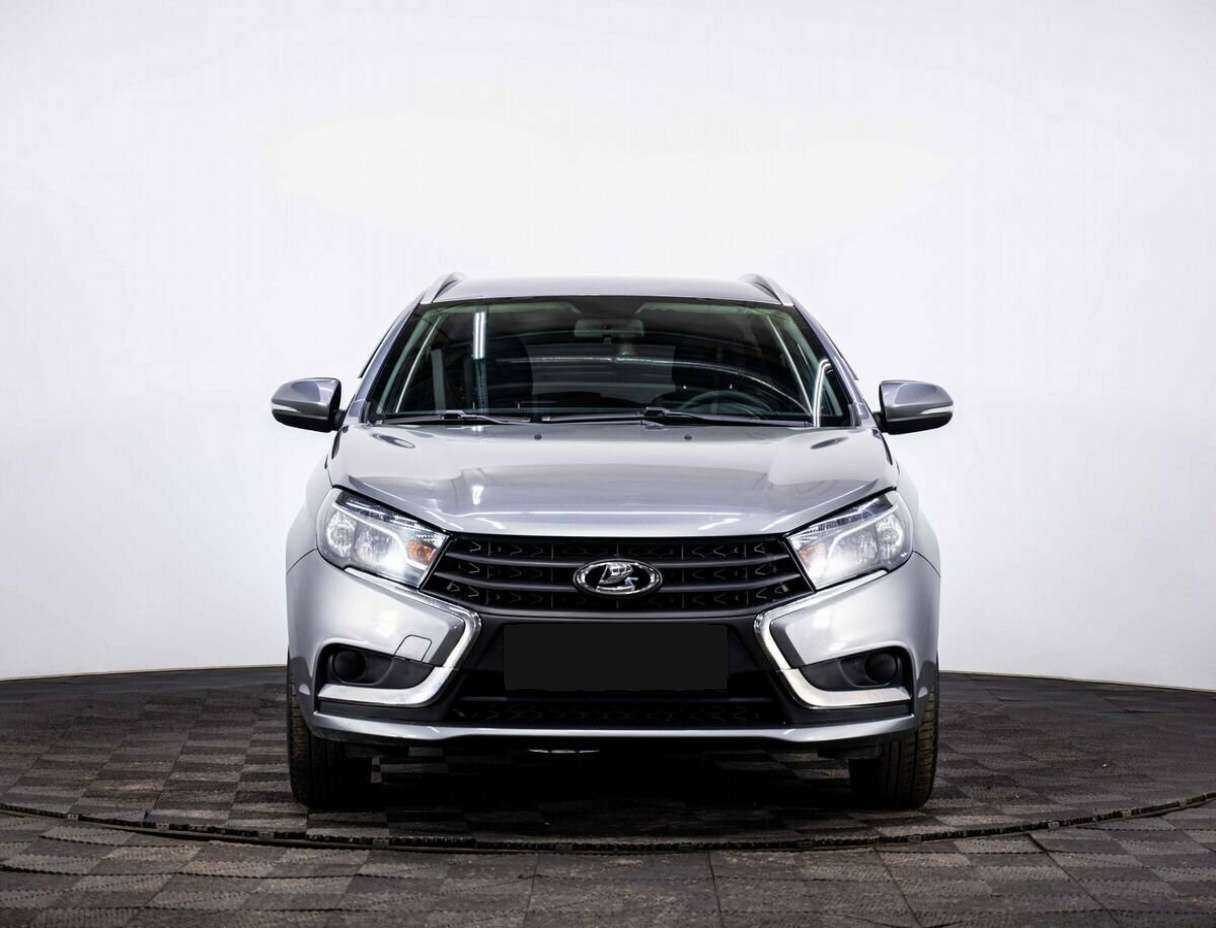 Lada (ВАЗ) Vesta с пробегом — 2020 год. Фото: #1