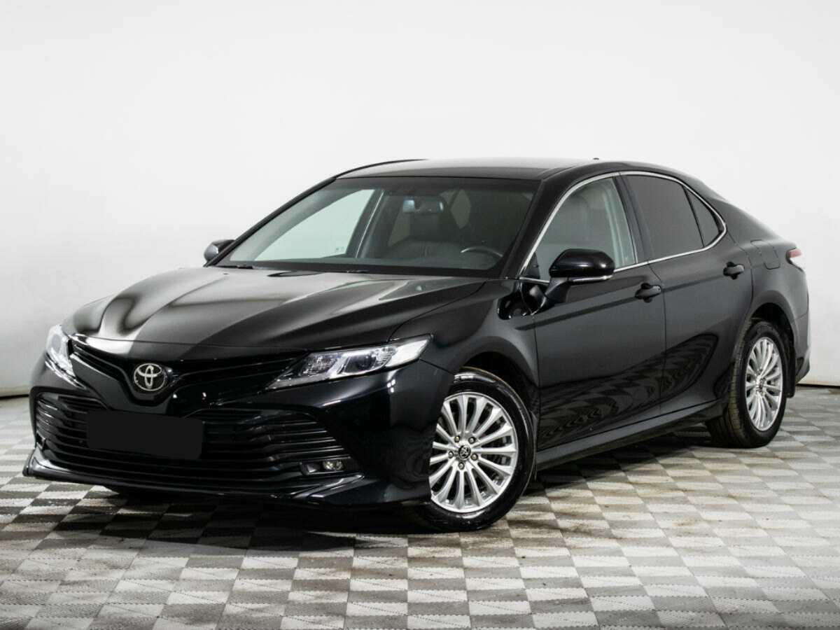 Toyota Camry с пробегом — 2020 год. Посмотреть фото