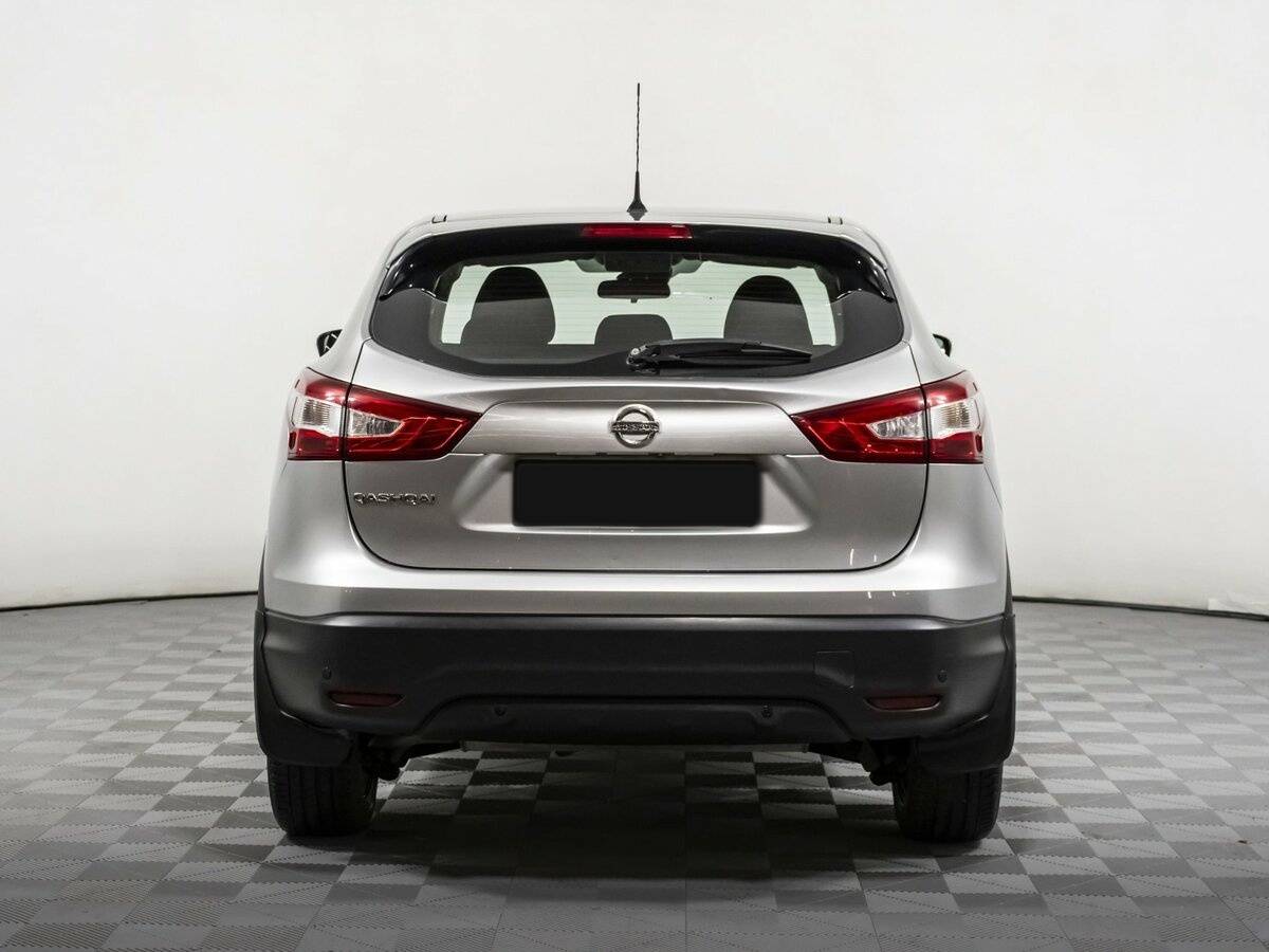 Nissan Qashqai с пробегом — 2015 год. Фото: #4