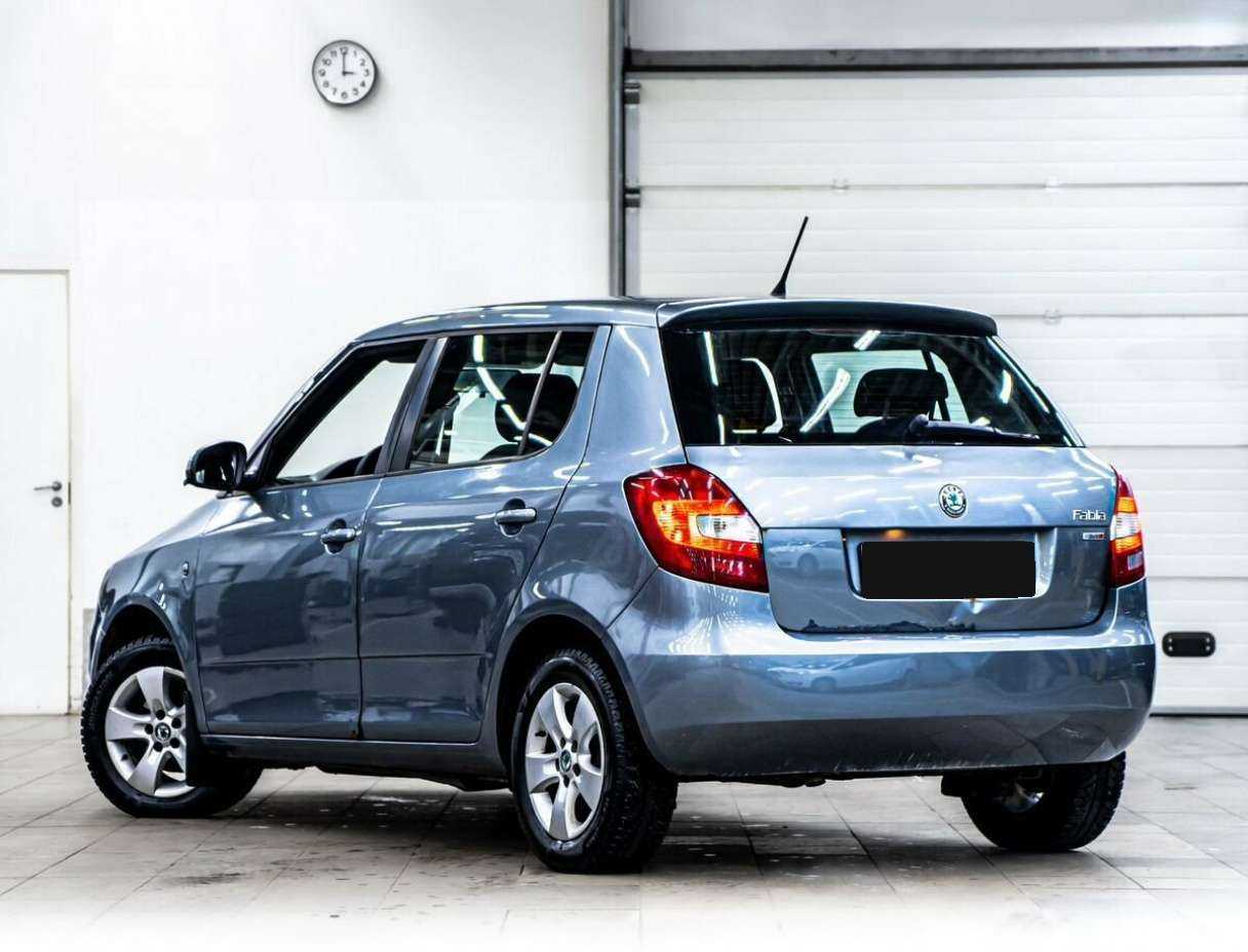 Skoda Fabia с пробегом — 2012 год. Фото: #3