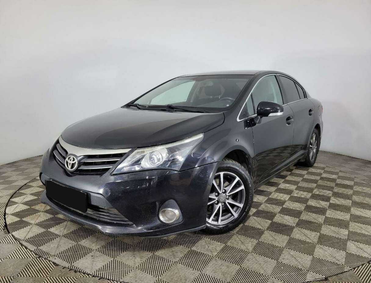 Toyota Avensis с пробегом — 2012 год. Посмотреть фото