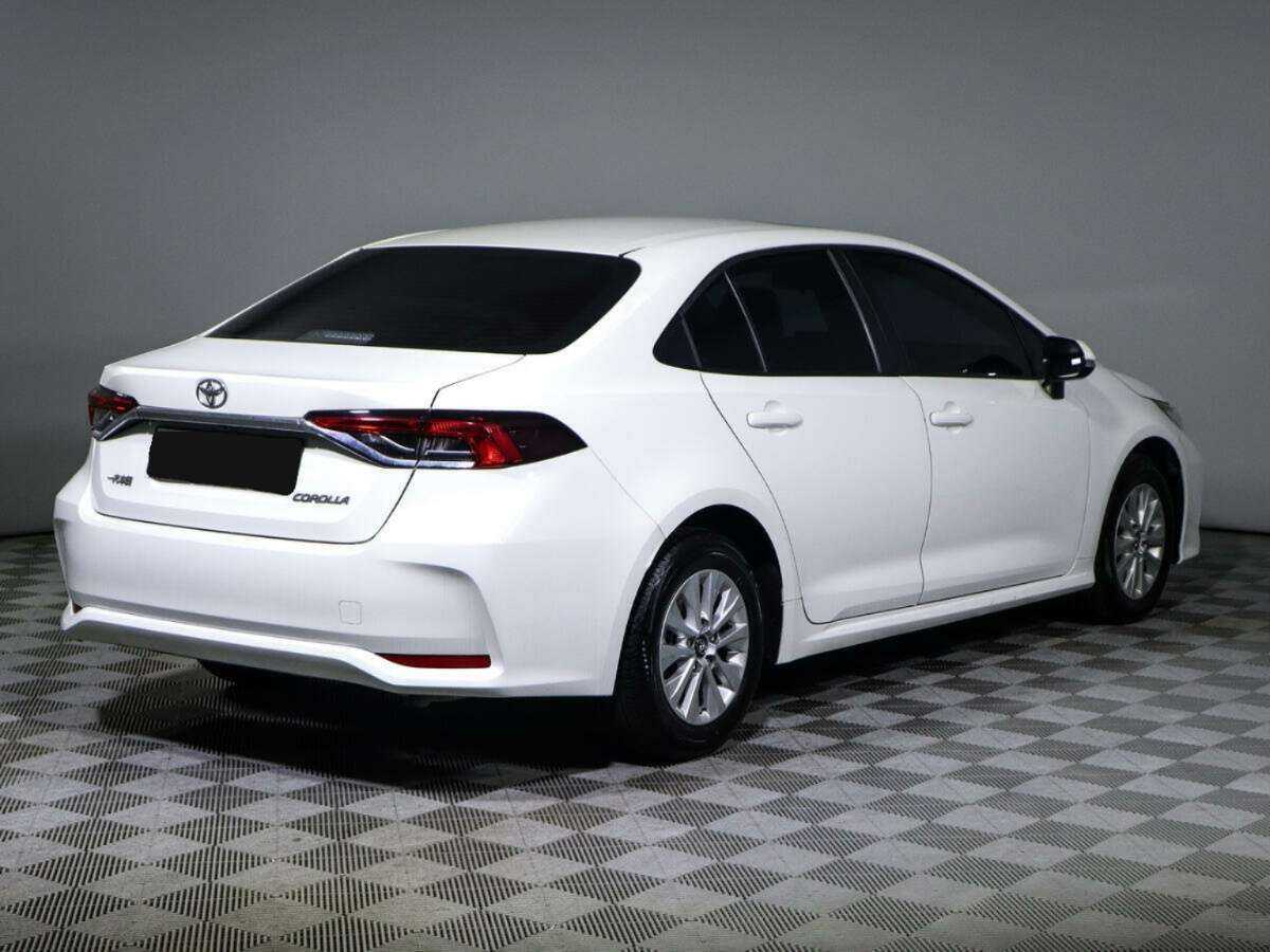 Toyota Corolla с пробегом — 2022 год. Фото: #4