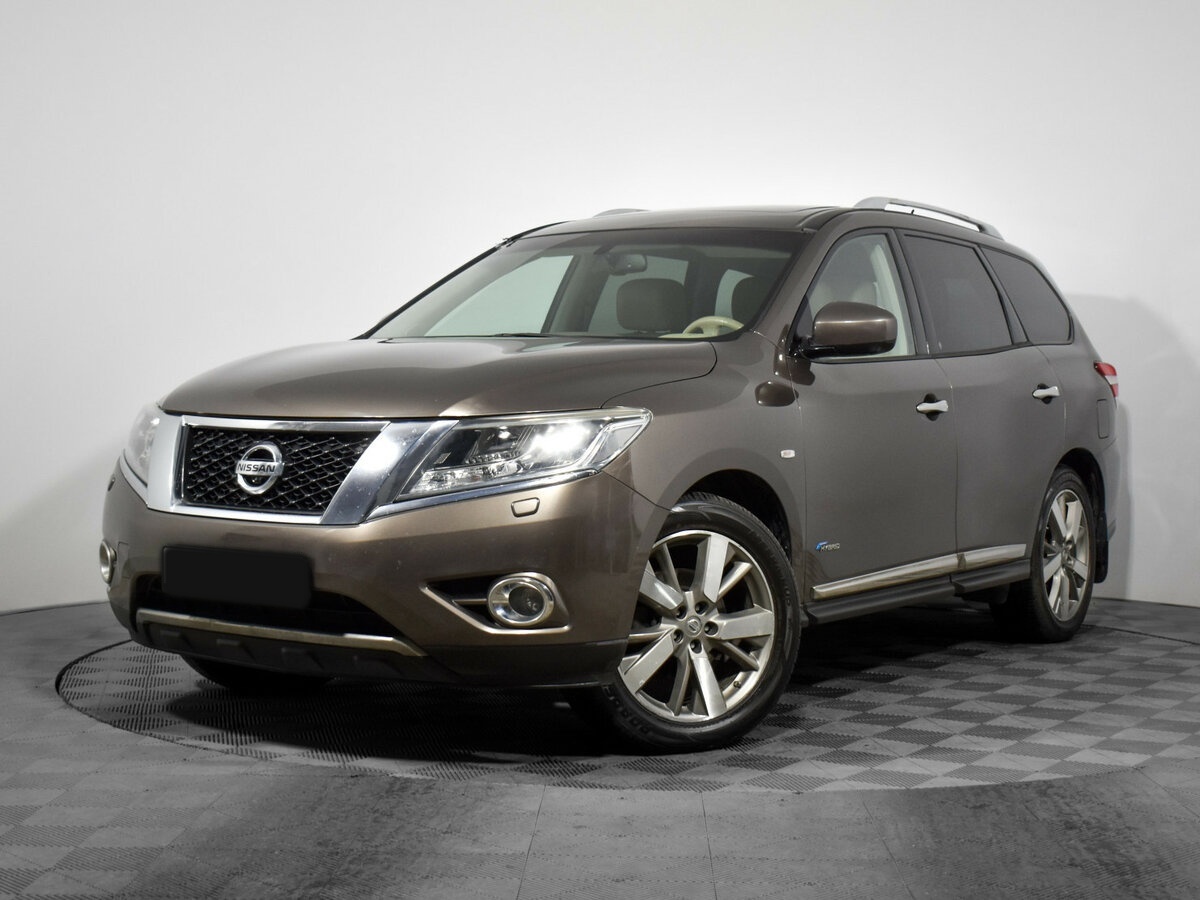 Nissan Pathfinder с пробегом — 2014 год. Посмотреть фото