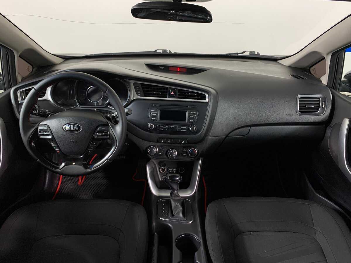 Kia Ceed с пробегом — 2016 год. Фото: #10