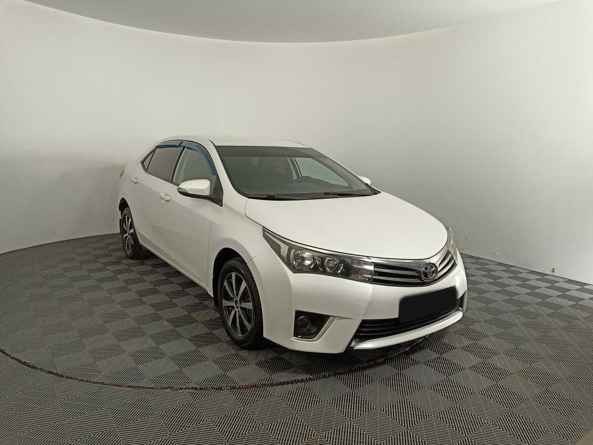 Toyota Corolla с пробегом — 2013 год. Фото: #2