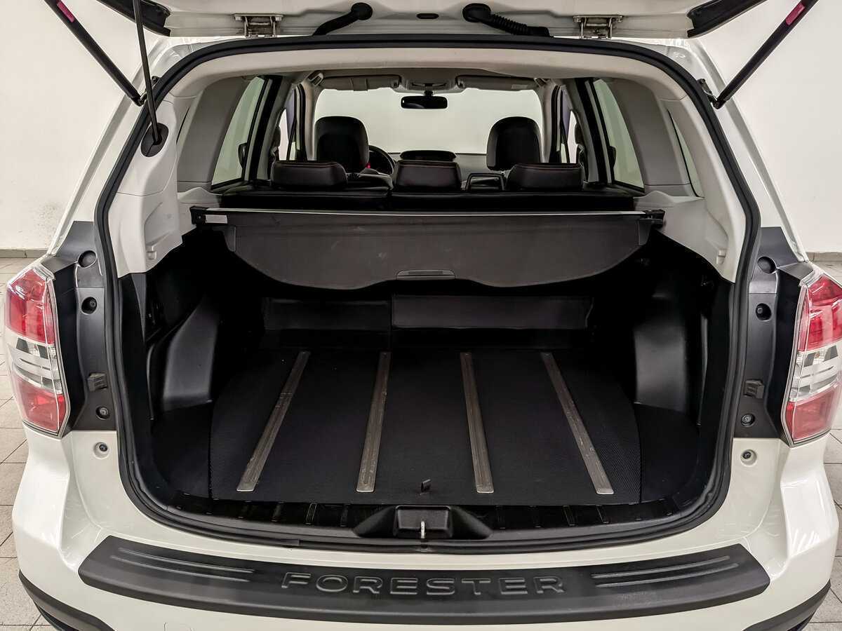 Subaru Forester с пробегом — 2015 год. Фото: #9
