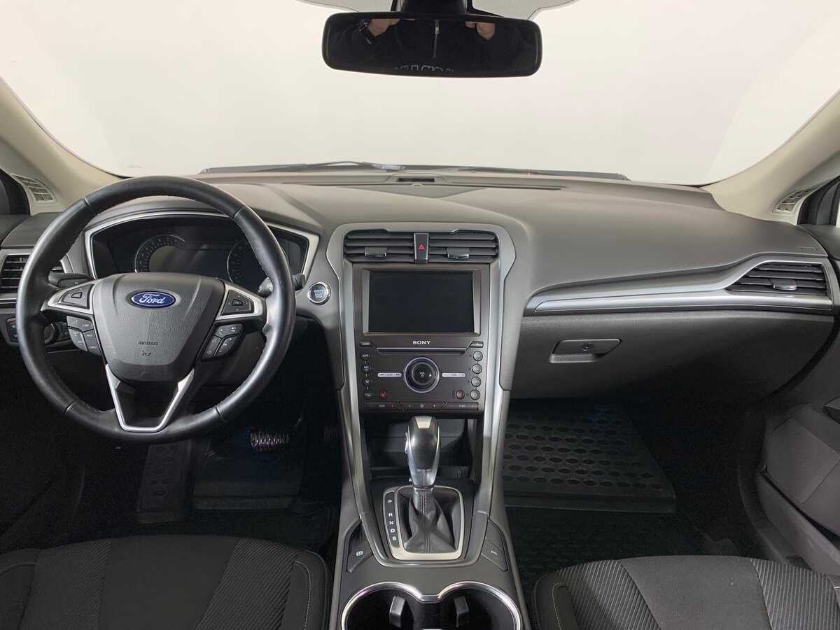Ford Mondeo с пробегом — 2017 год. Фото: #12