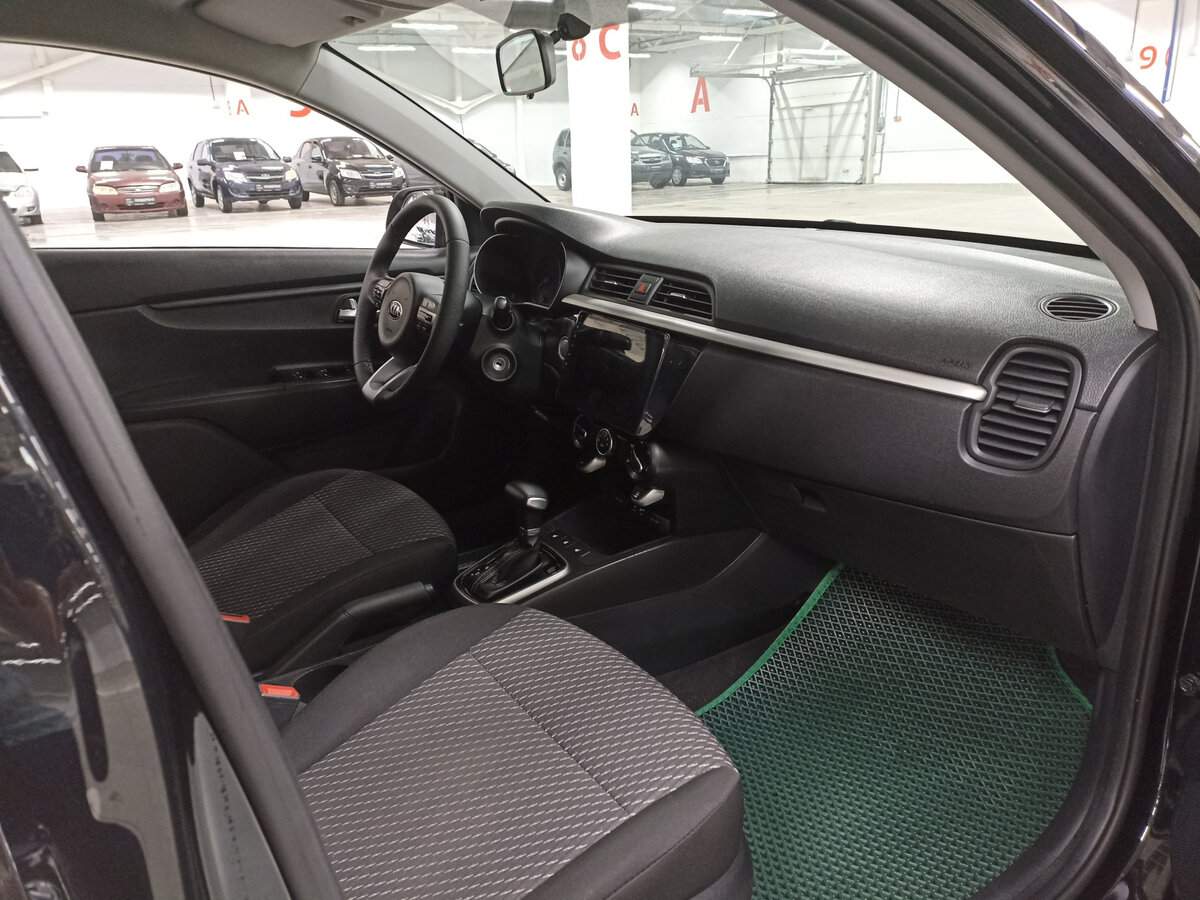 Kia Rio с пробегом — 2019 год. Фото: #10