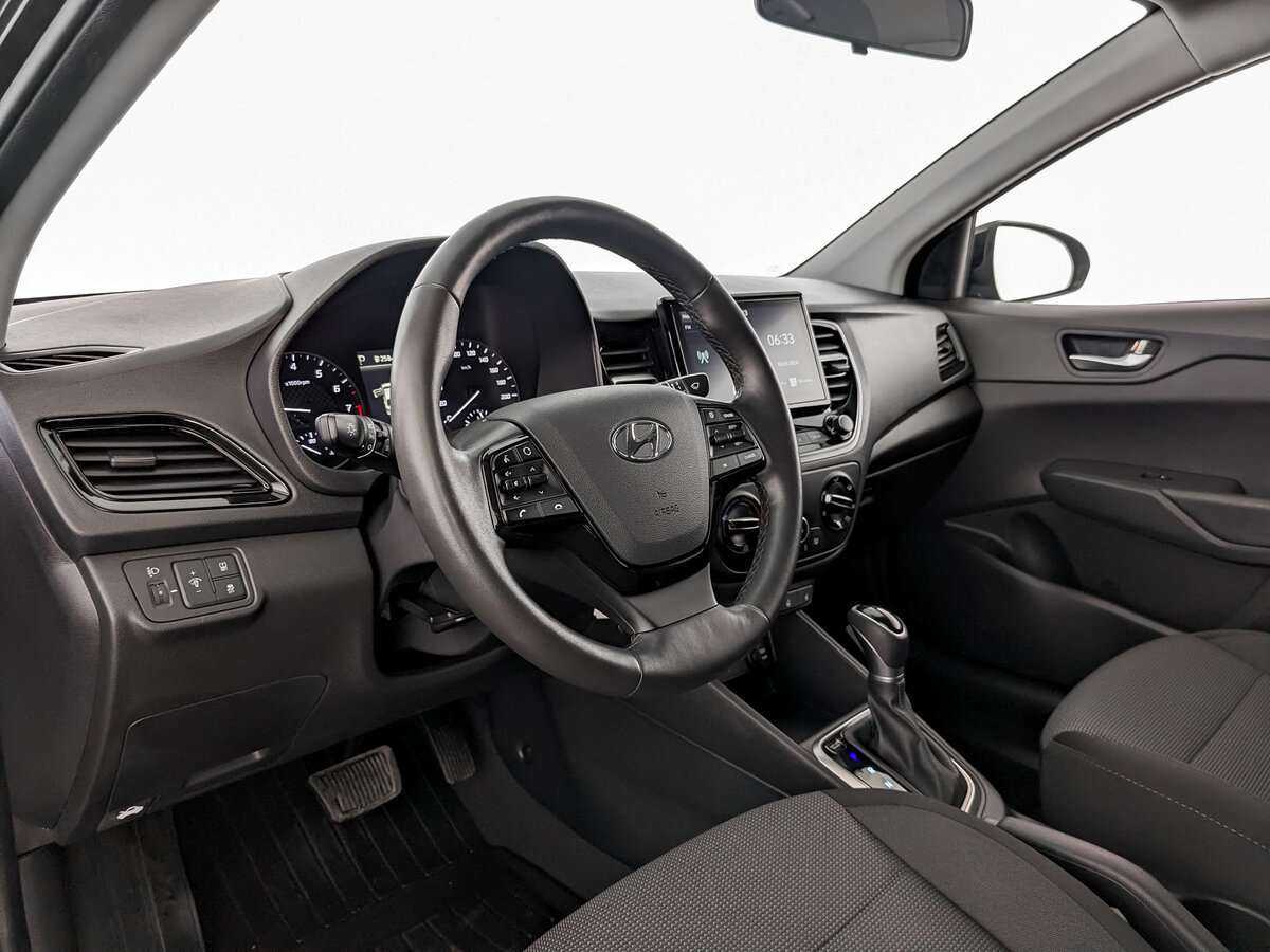 Hyundai Solaris с пробегом — 2020 год. Фото: #13