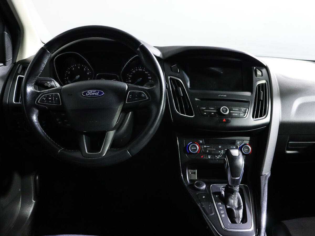 Ford Focus с пробегом — 2017 год. Фото: #11
