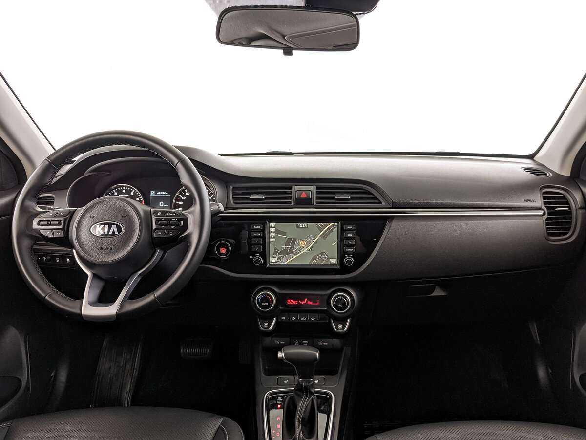 Kia Rio с пробегом — 2020 год. Фото: #9