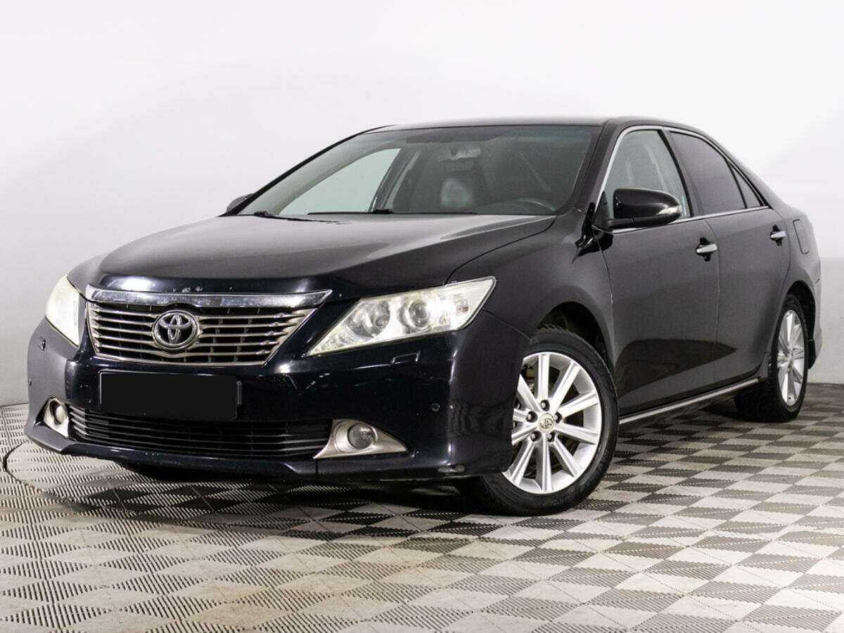 Toyota Camry с пробегом — 2012 год. Посмотреть фото