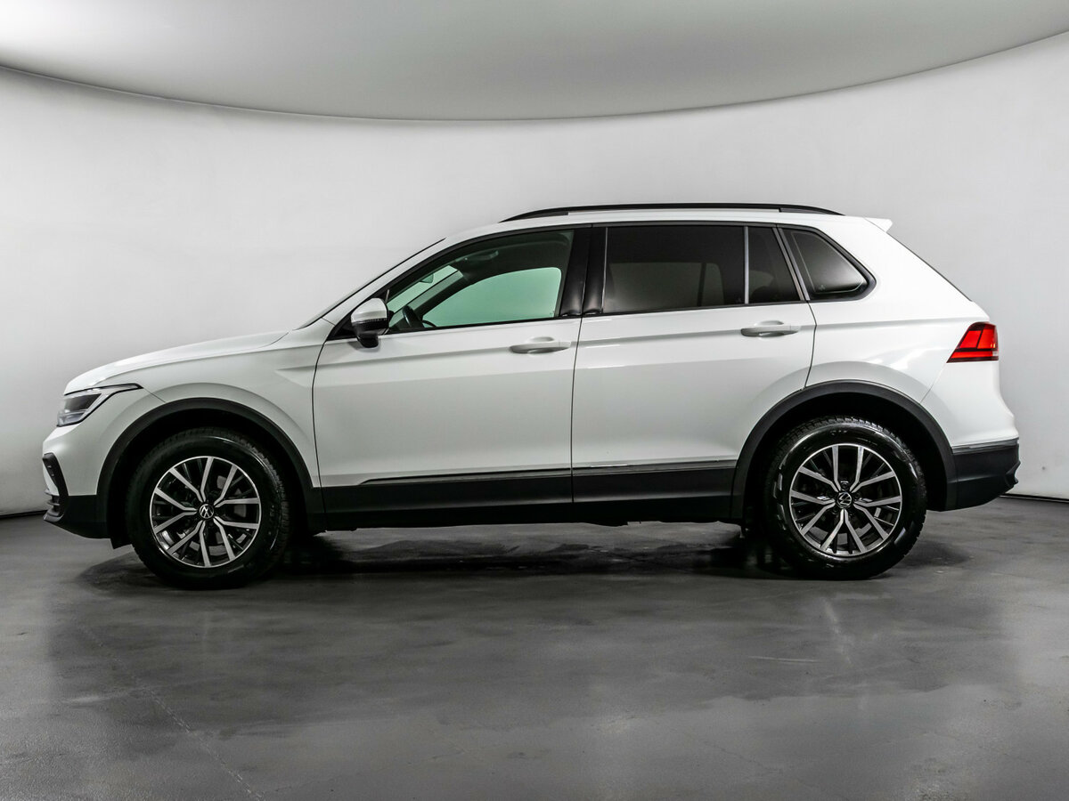 Volkswagen Tiguan с пробегом — 2022 год. Фото: #7