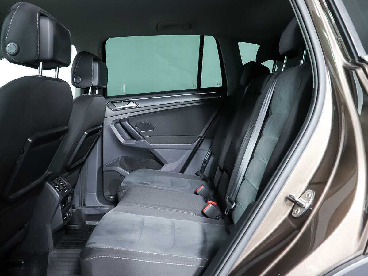 Volkswagen Tiguan с пробегом — 2019 год. Фото: #11