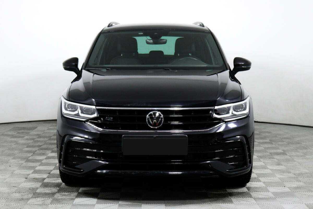 Volkswagen Tiguan с пробегом — 2021 год. Фото: #1