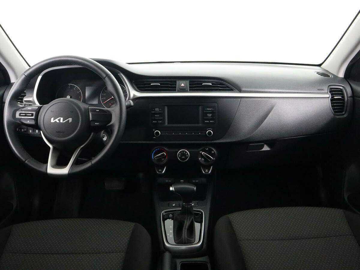 Kia Rio с пробегом — 2021 год. Фото: #10