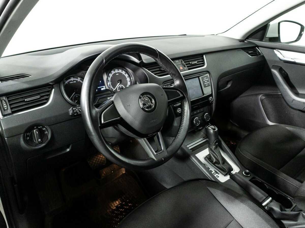 Skoda Octavia с пробегом — 2019 год. Фото: #10