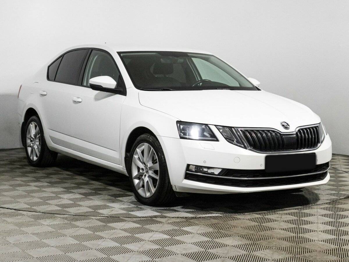 Skoda Octavia с пробегом — 2017 год. Фото: #2