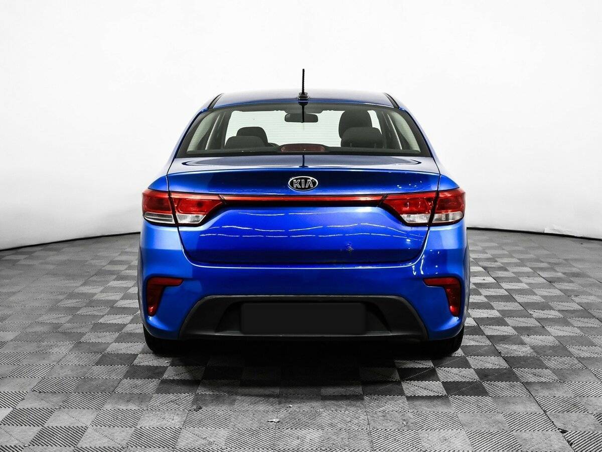 Kia Rio с пробегом — 2018 год. Фото: #5