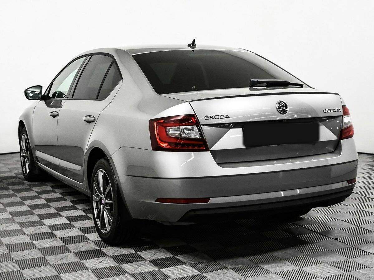 Skoda Octavia с пробегом — 2018 год. Фото: #6