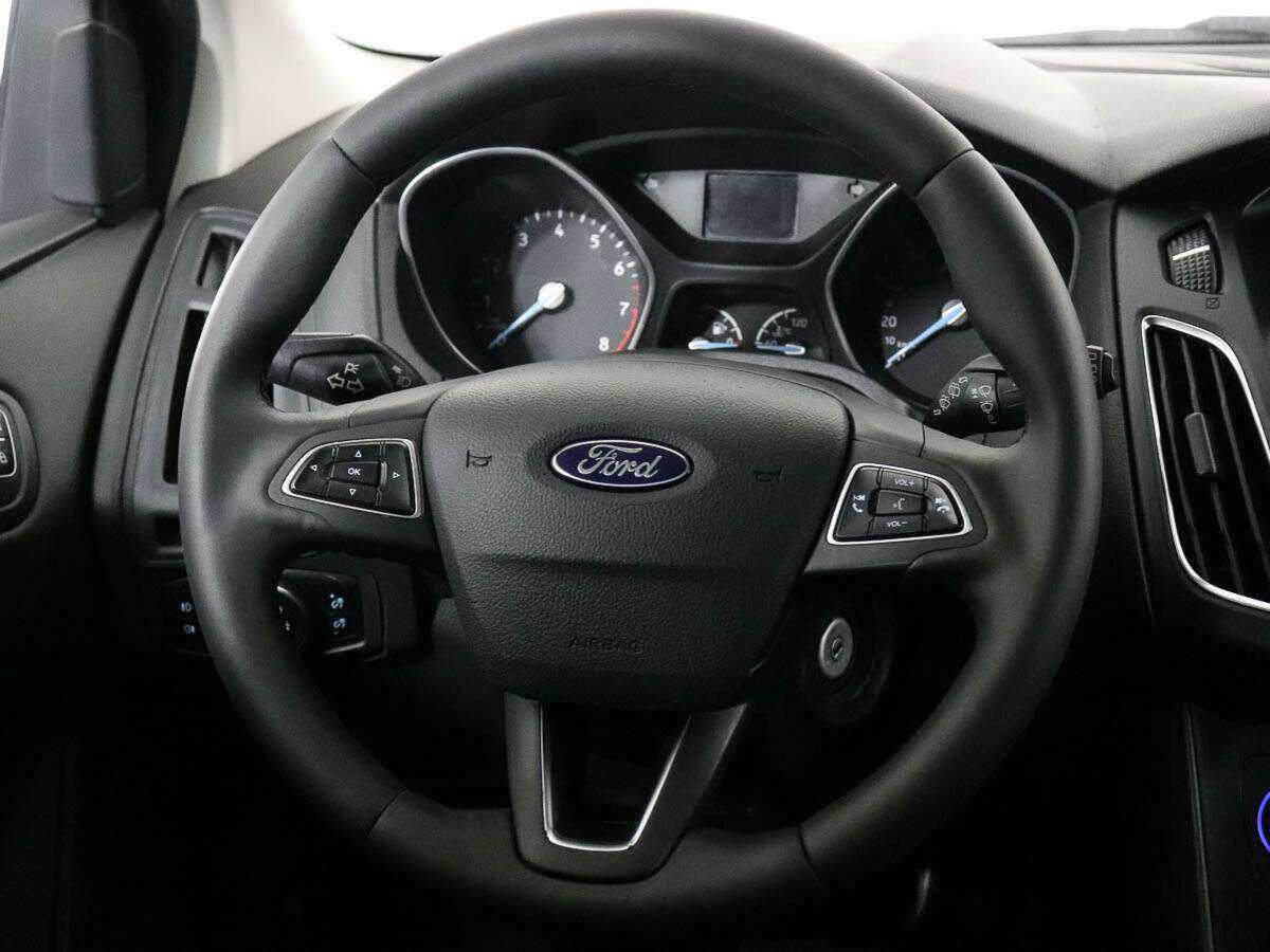 Ford Focus с пробегом — 2017 год. Фото: #12