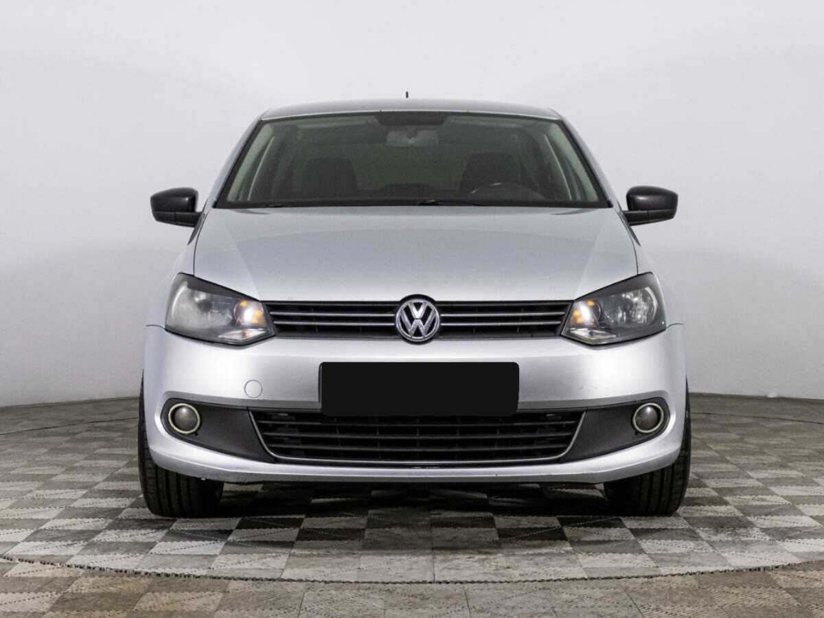 Volkswagen Polo с пробегом — 2013 год. Фото: #1