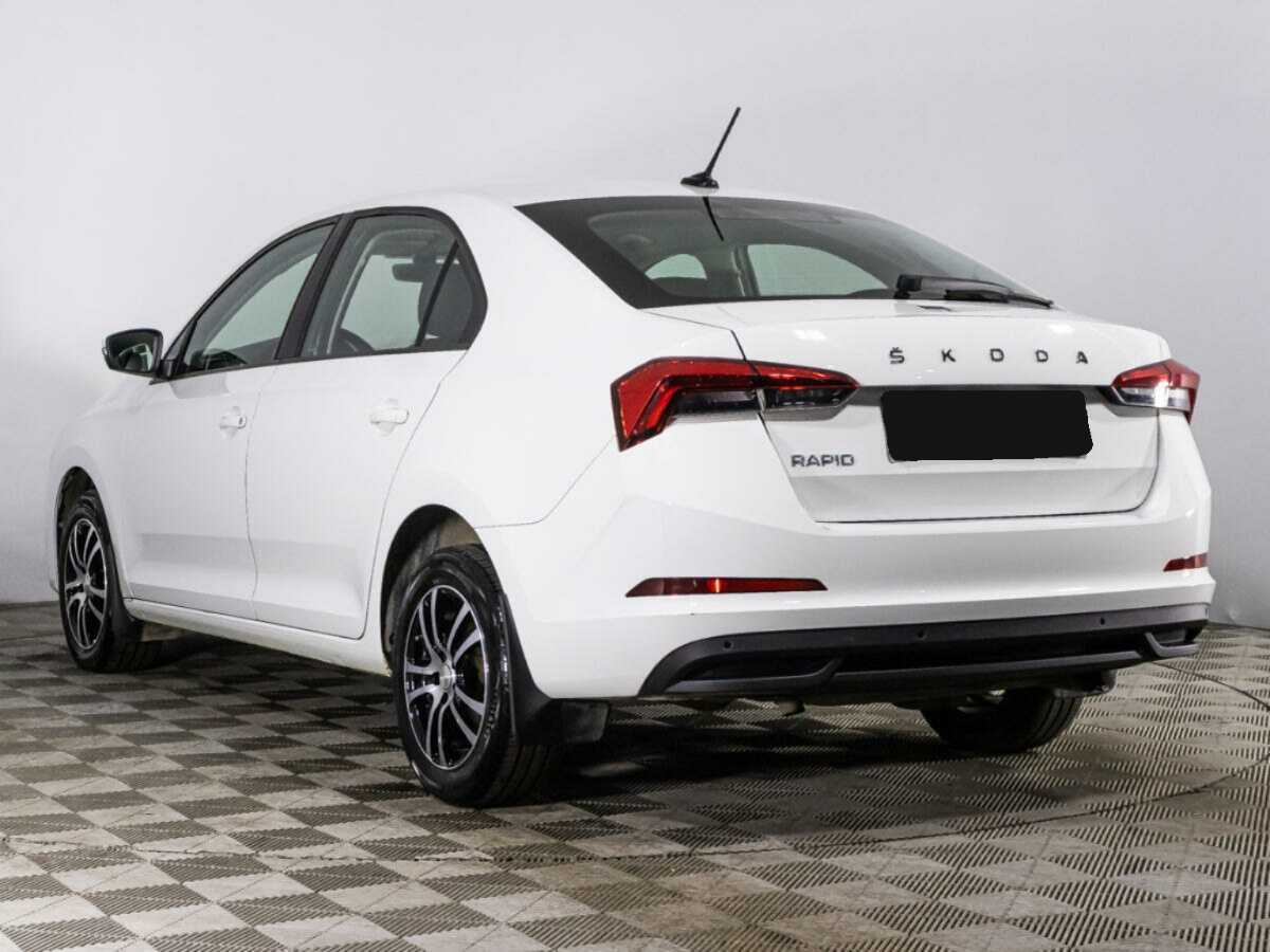 Skoda Rapid с пробегом — 2020 год. Фото: #6
