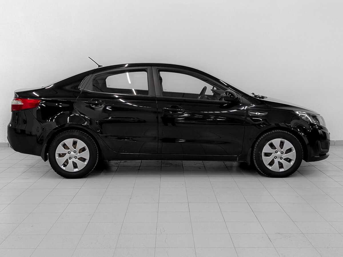 Kia Rio с пробегом — 2013 год. Фото: #3
