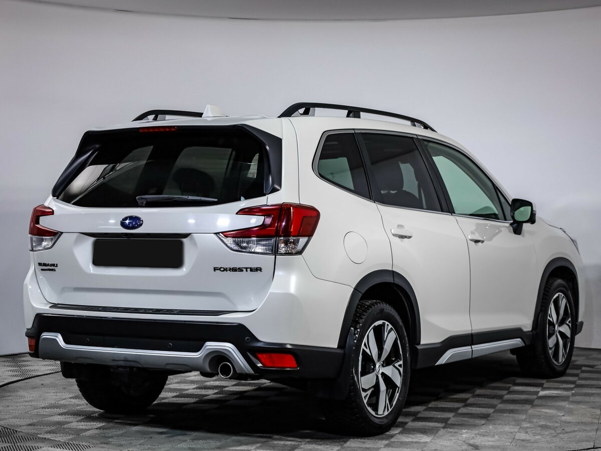 Subaru Forester с пробегом — 2018 год. Фото: #4