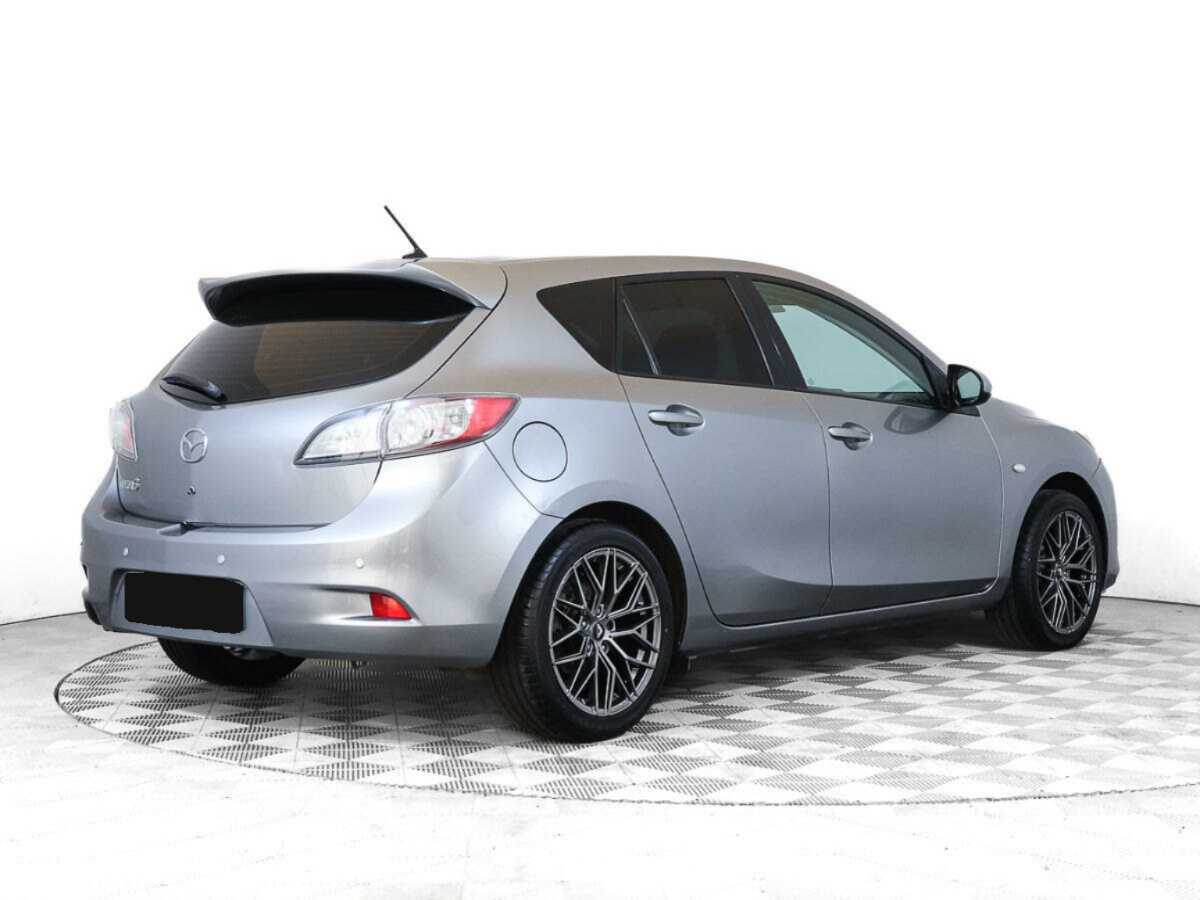 Mazda 3 с пробегом — 2012 год. Фото: #3