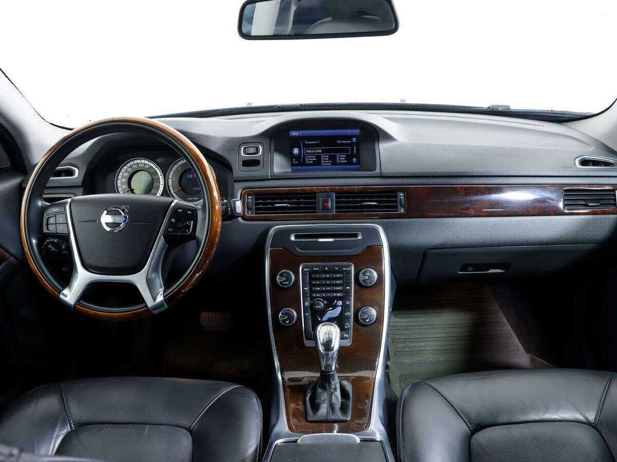 Volvo XC70 с пробегом — 2012 год. Фото: #7