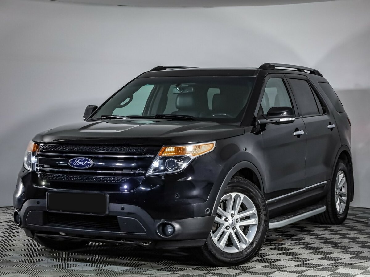 Ford Explorer с пробегом — 2013 год. Посмотреть фото