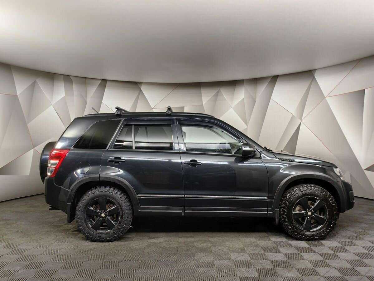 Suzuki Grand Vitara с пробегом — 2014 год. Фото: #4