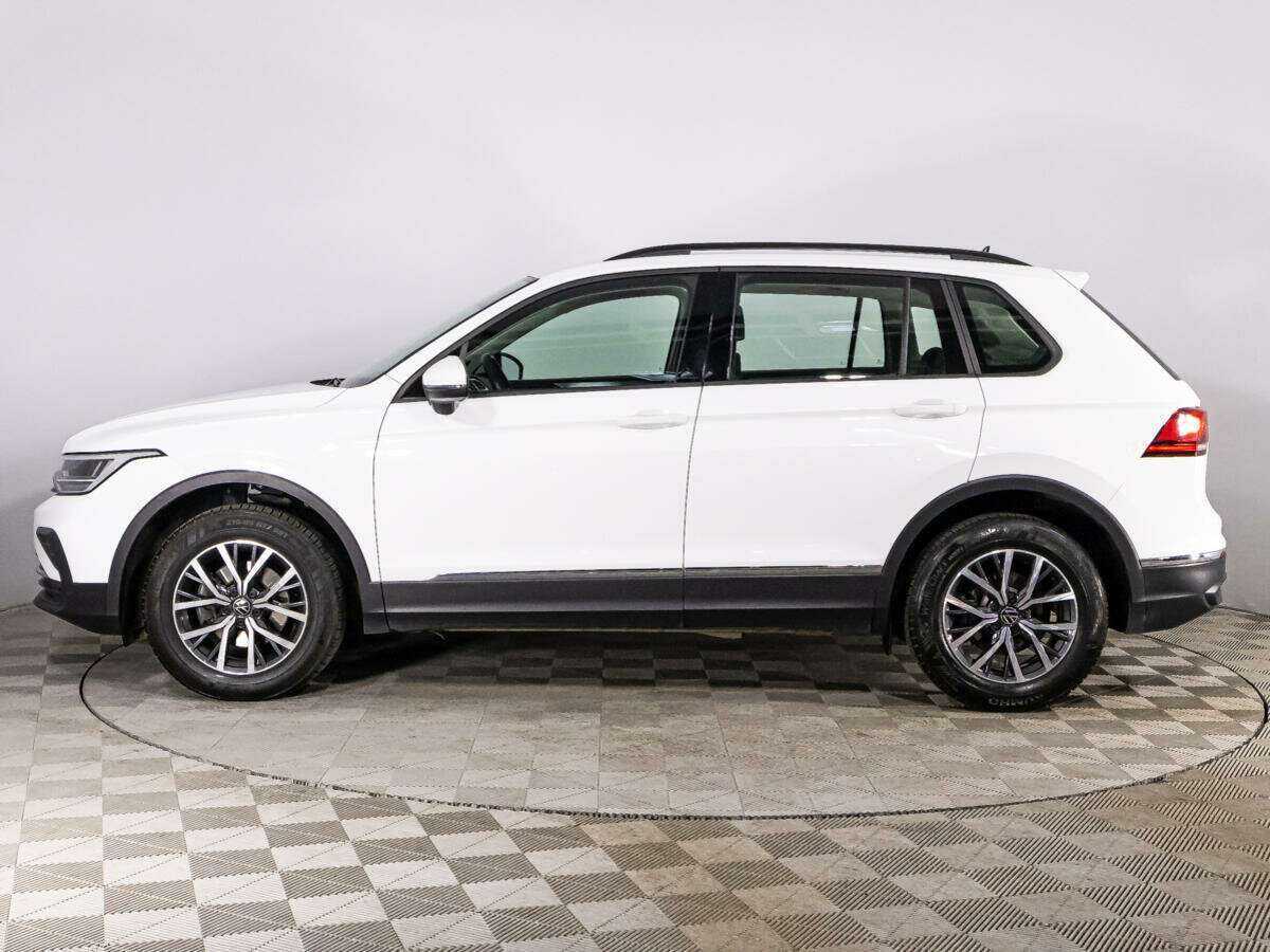 Volkswagen Tiguan с пробегом — 2021 год. Фото: #7