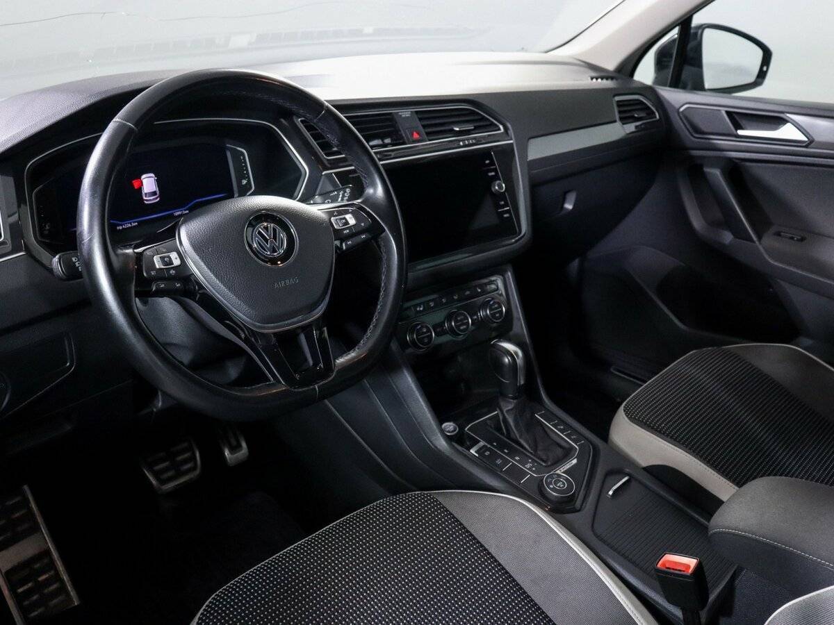 Volkswagen Tiguan с пробегом — 2019 год. Фото: #8