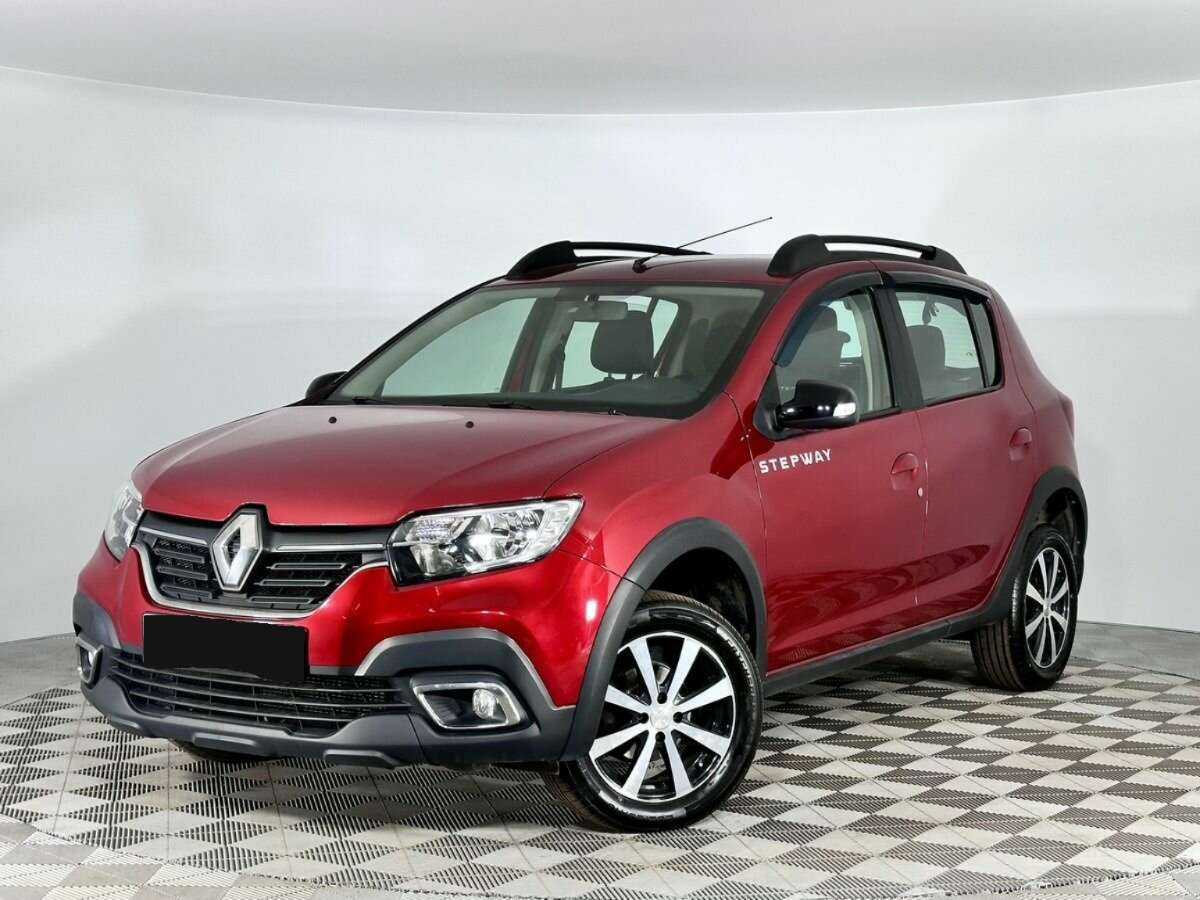 Renault Sandero с пробегом — 2019 год. Посмотреть фото