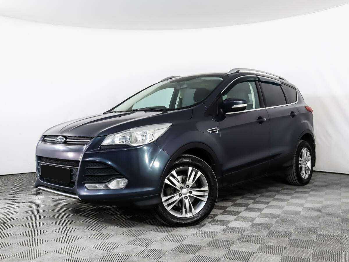 Ford Kuga с пробегом — 2014 год. Фото: #0