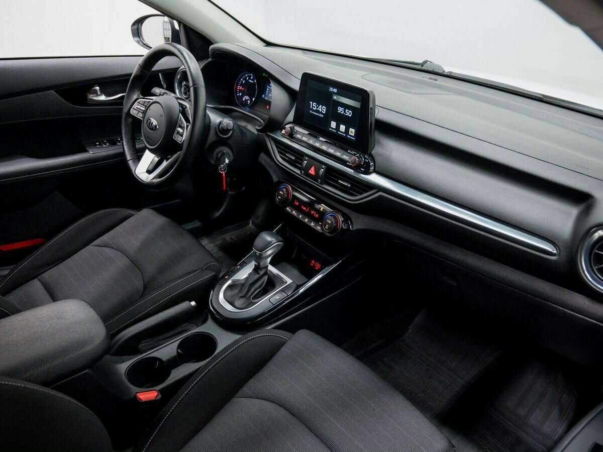 Kia Cerato с пробегом — 2019 год. Фото: #6