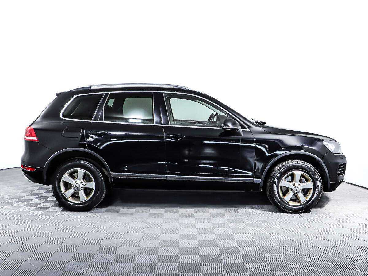 Volkswagen Touareg с пробегом — 2013 год. Фото: #3