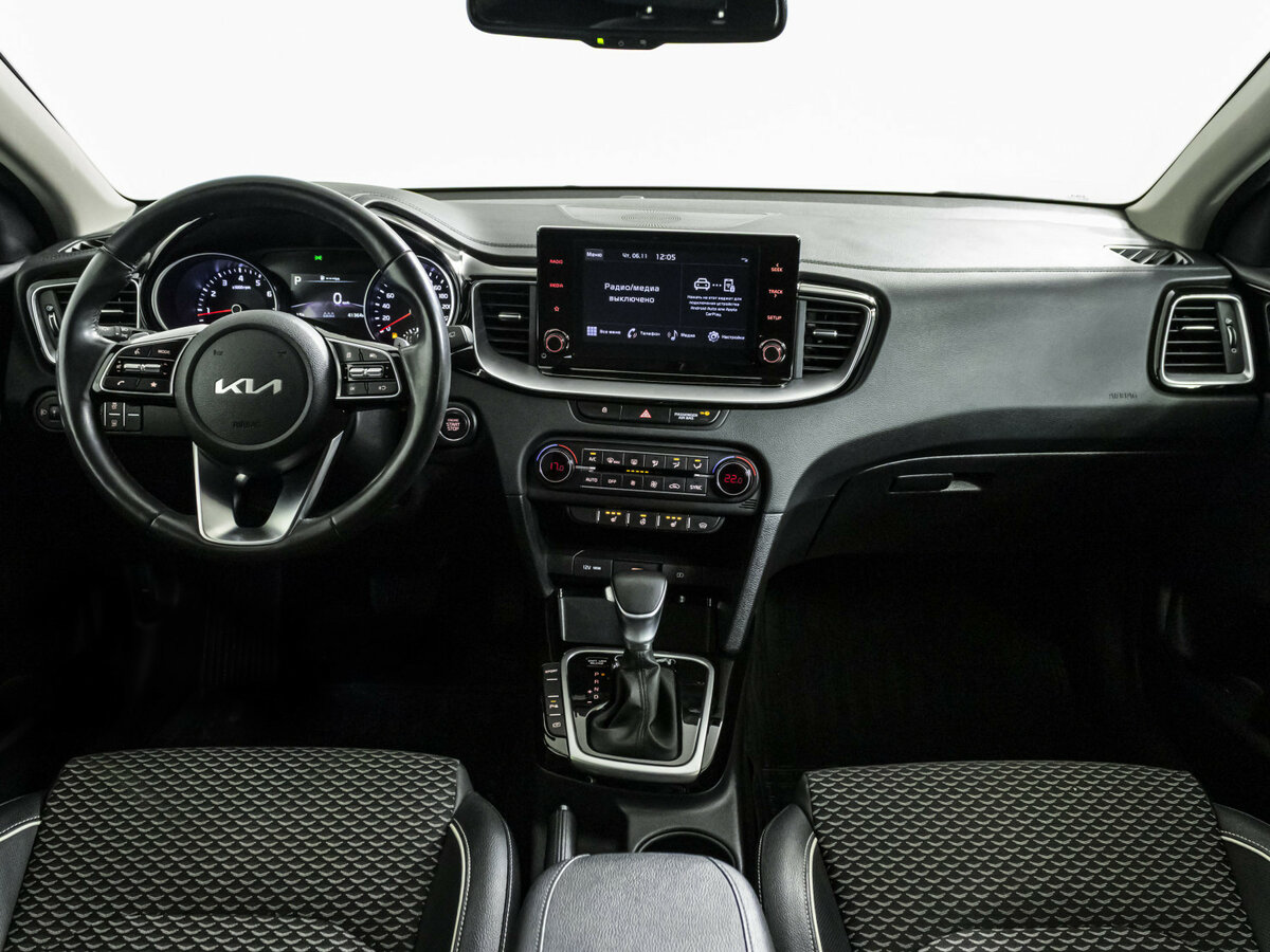 Kia Ceed с пробегом — 2022 год. Фото: #11