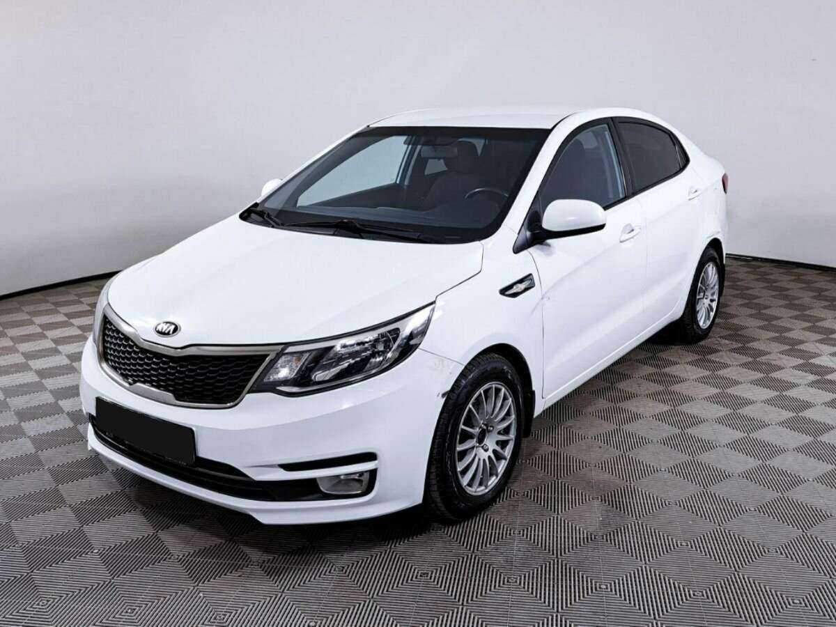 Kia Rio с пробегом — 2017 год. Посмотреть фото