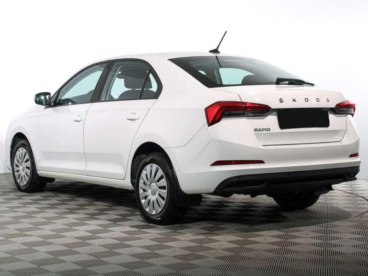 Skoda Rapid с пробегом — 2020 год. Фото: #3