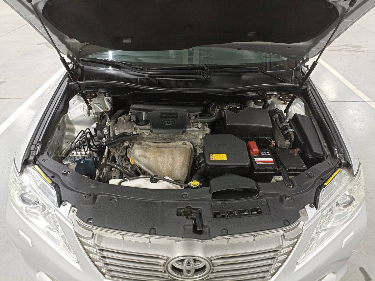 Toyota Camry с пробегом — 2014 год. Фото: #8